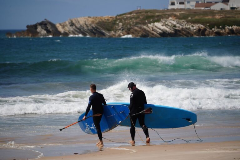 sup surfing