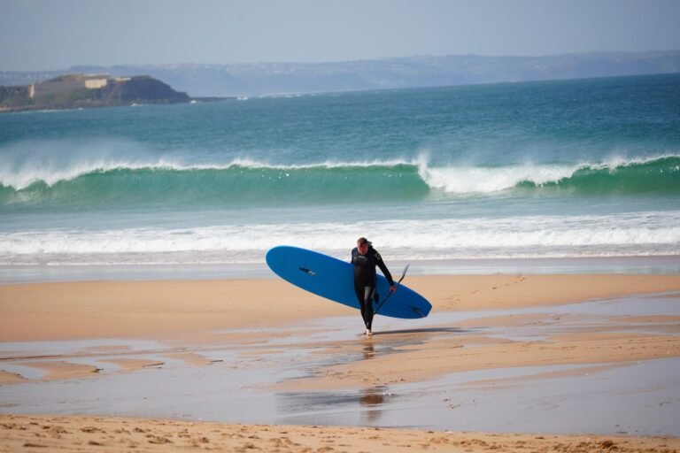 sup surfing